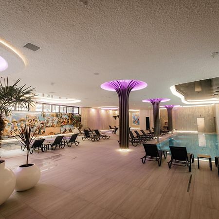 Hotel Ivascu Moisei Exteriör bild